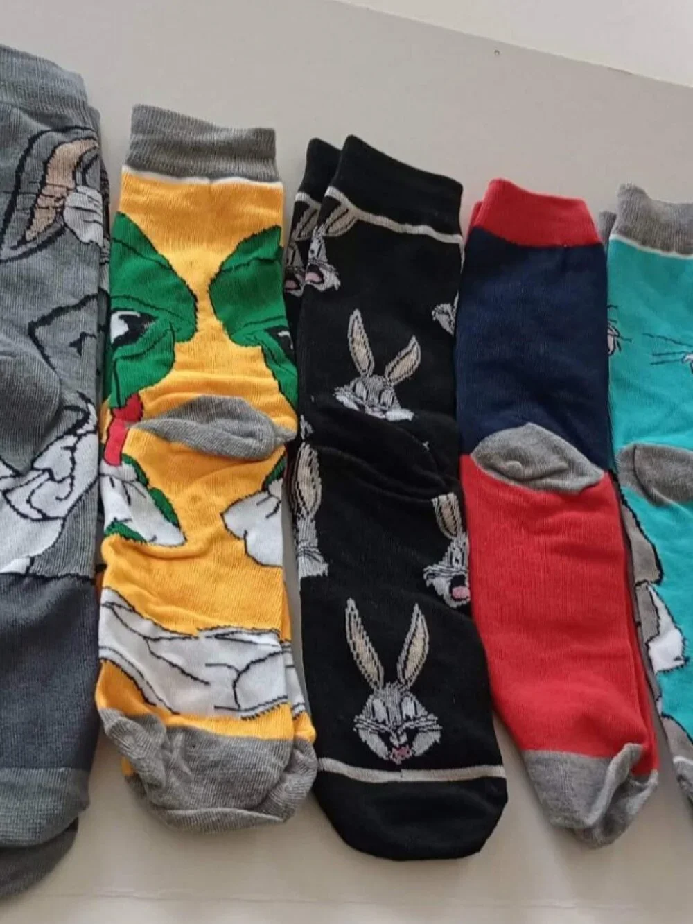 The Bugs, And Martian Socks, 5 pairs, Size 6-10